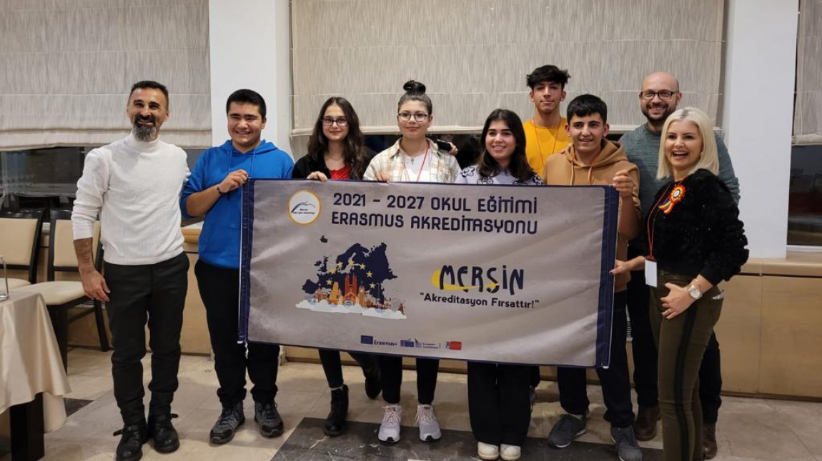 Okulumuz Öğretmen Ve Öğrencileri Erasmus+ Akreditasyonu Kapsamında Romanya'ya Gittiler